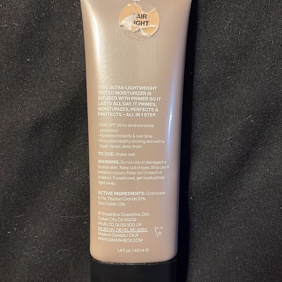 Smashbox HALO Healthy Glow All-In-One Tinted Moisturizer Broad Spectrum SPF 25 - Picture 3 of 4